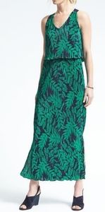 Banana republic dress fern print layered pleated